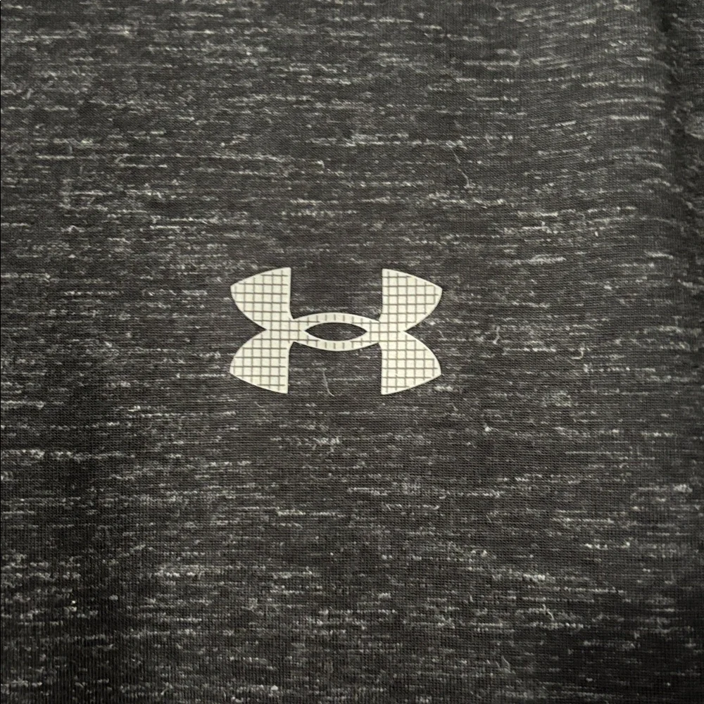 Under Armour Fitted Trail Tee - Picture 3 of 6